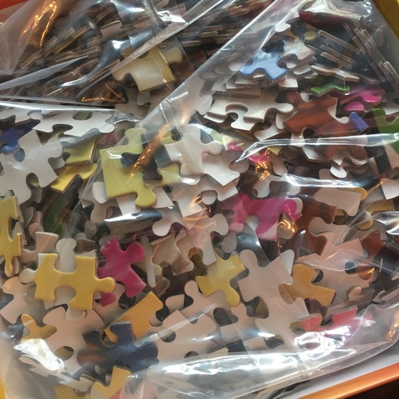 🧩 NWOT 500 piece puzzle - Picture 3 of 5
